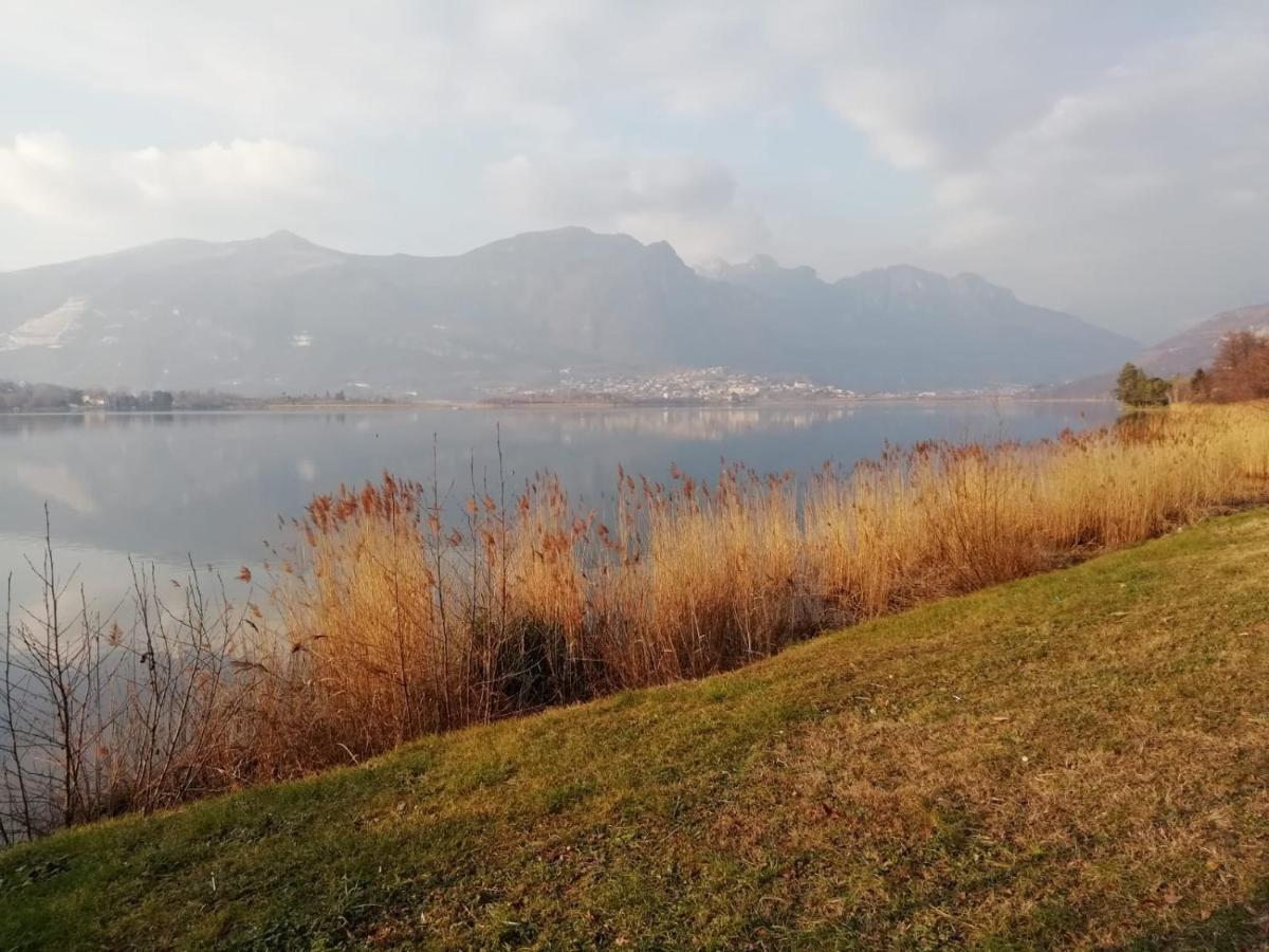 La Poesia Del Lago Oggiono Buitenkant foto