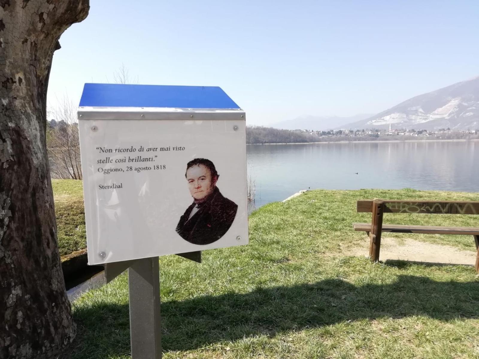 La Poesia Del Lago Oggiono Buitenkant foto